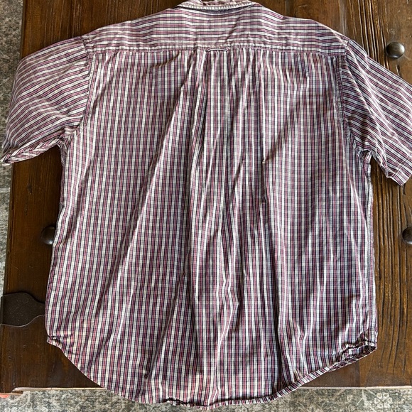GAP Men's Casual Button-Down Shirt - Red and White Stripes - Picture 3 of 3